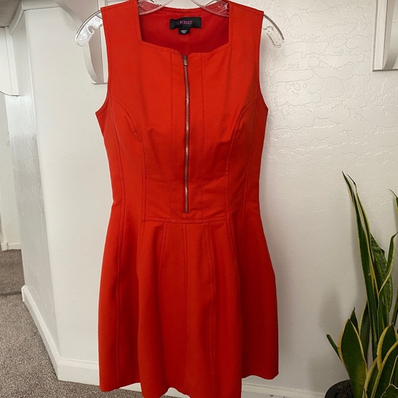 VERSUS Versace Orange Red Fit n Flare Mini Cocktail Dress Sz 4 IT 40 Sleeveless - Picture 1 of 8